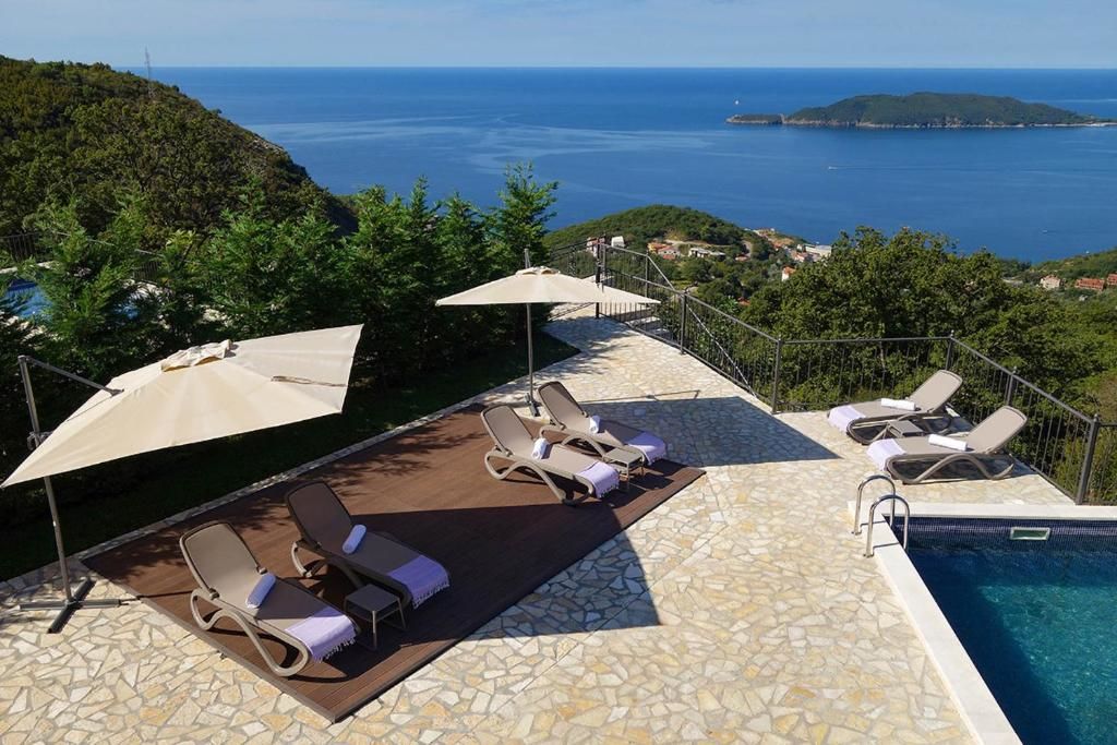 Виллы Oak Leaf Residences Свети-Стефан