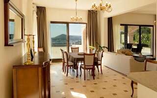 Виллы Oak Leaf Residences Свети-Стефан Вилла с собственным бассейном-90