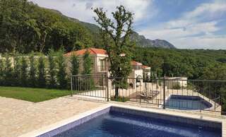 Виллы Oak Leaf Residences Свети-Стефан Вилла с собственным бассейном-97